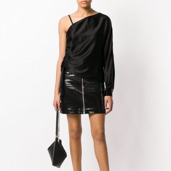 T by Alexander Wang Tops - 🎬🆕 T by Alexander Wang ღ One Shoulder Satin Top